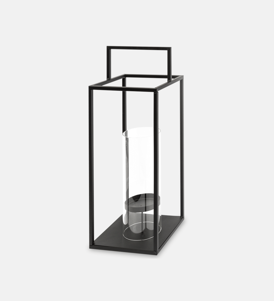 Tonia Lantern