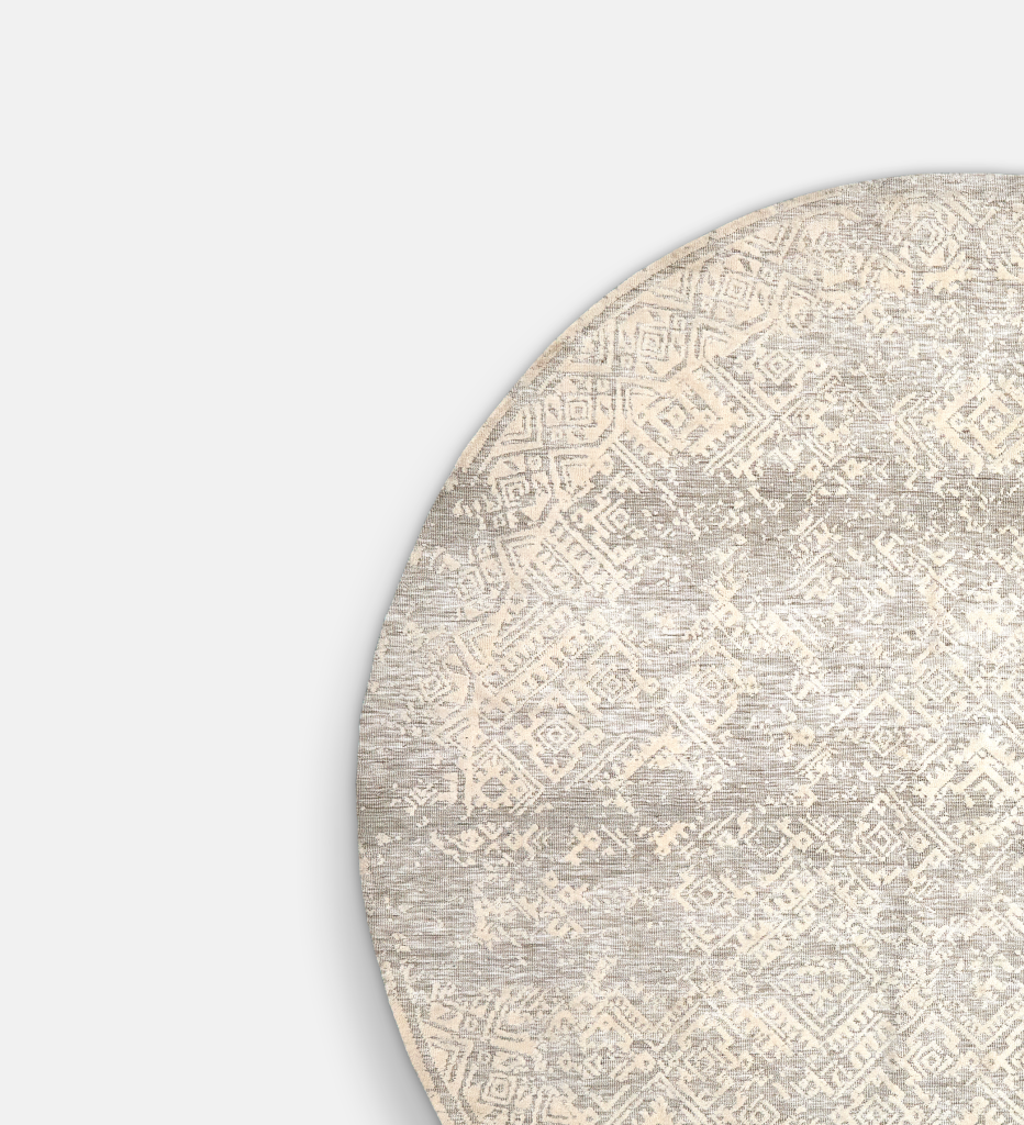 Mae Round Rug