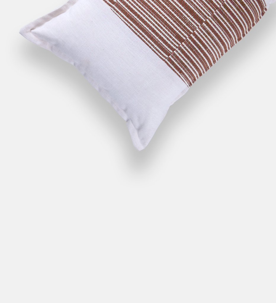 Maple Warmth Vertical Scatter Cushion