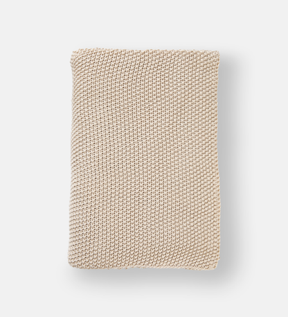 Aliyah throw