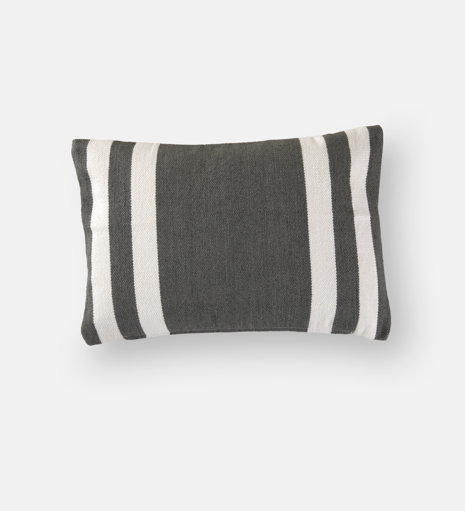 Ava indoor/outdoor scatter cushion