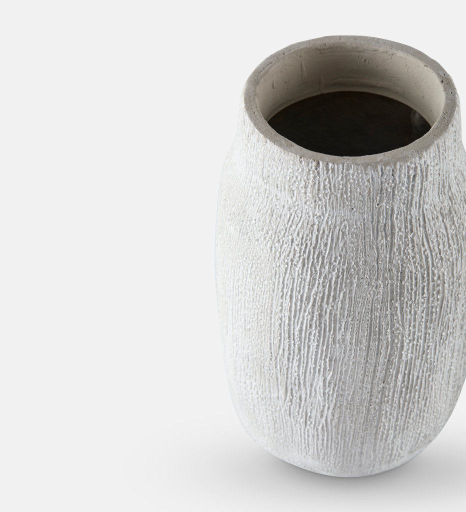 Laci Vase